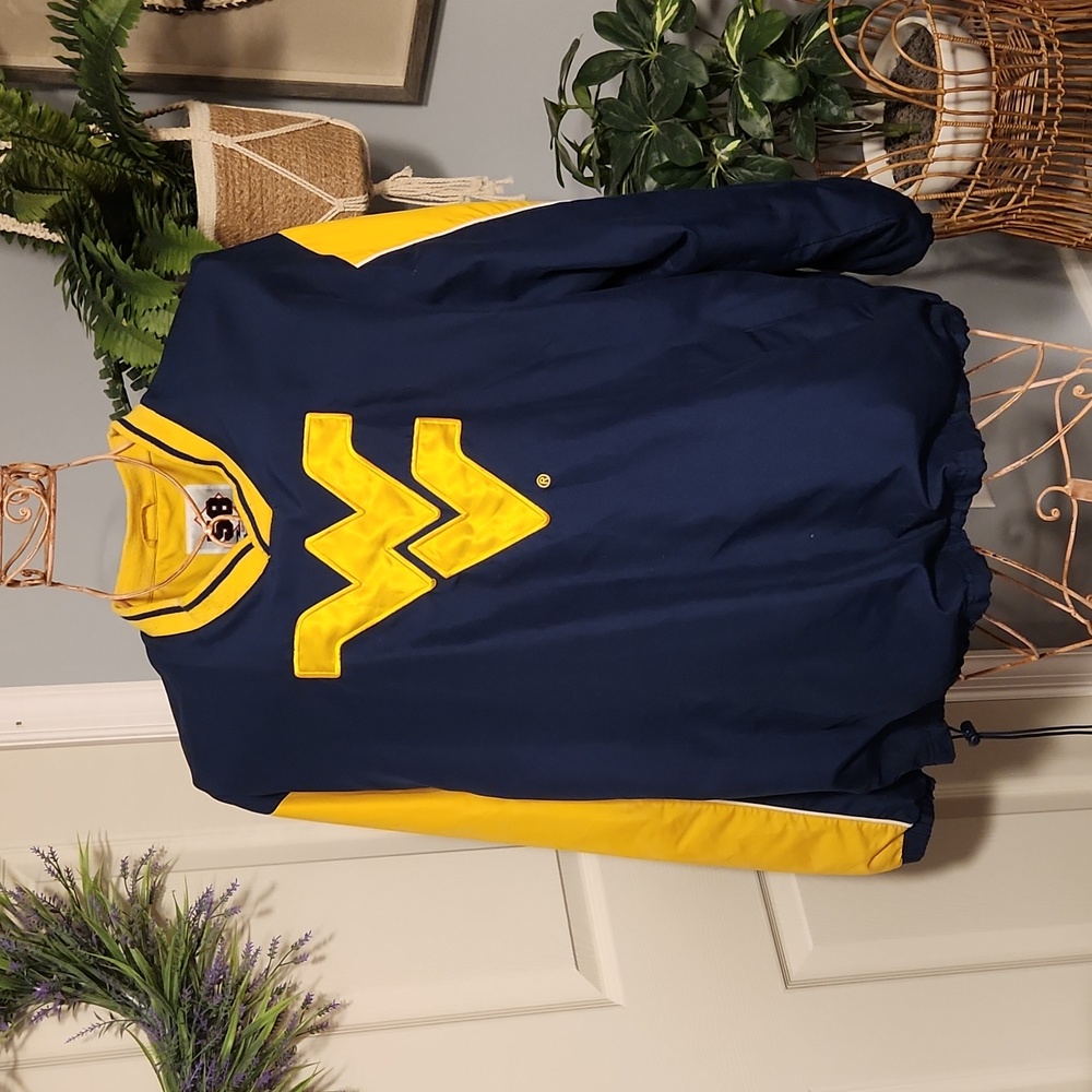 Vintage 58 Sports West Virginia Mountianeers windbreaker
